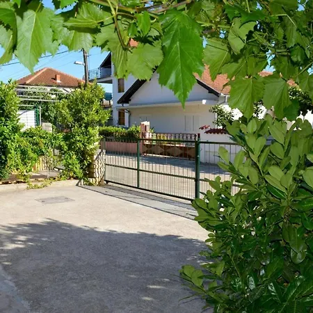 Apartman Val Guest house