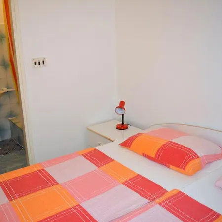 Apartman Val *