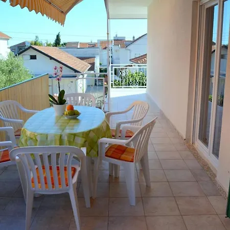 Guest house Apartman Val