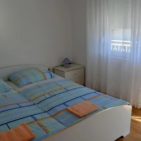 Guest house Apartman Val *